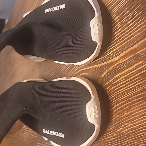 Balenciaga Speed 2.0 Knit Sock Trainer Sneakers Size 8 Black & White - Picture 9 of 9